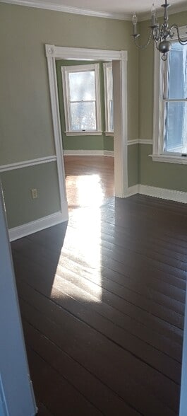 Building Photo - 78 Elmwood Rd