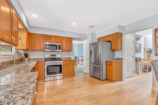 Building Photo - Spacious 4BR Colonial with Garage & Pool
