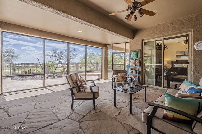 Building Photo - 65473 E Rose Ridge Dr