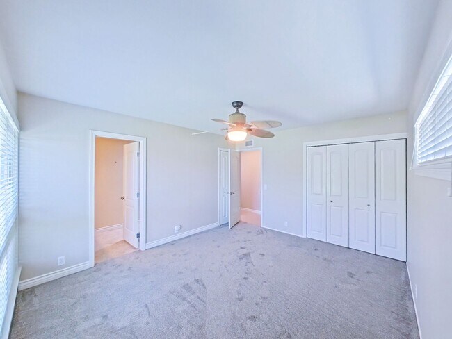Building Photo - 4 Bedrooms | 2 Bathrooms | 1,574 Sq Ft | Single-Family Home