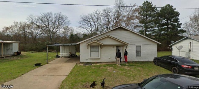 Building Photo - 117 Willow Brook Dr