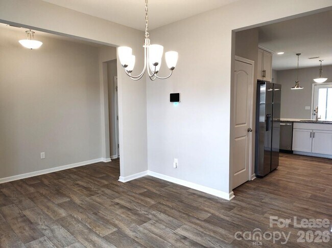 Building Photo - 8931 Rockrose Wy