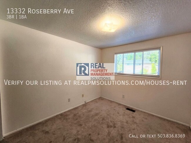 Building Photo - 13332 Roseberry Ave