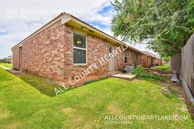 Building Photo - 405 Sterling Pointe Way
