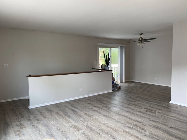 Building Photo - 2743 Wayfaring Ln