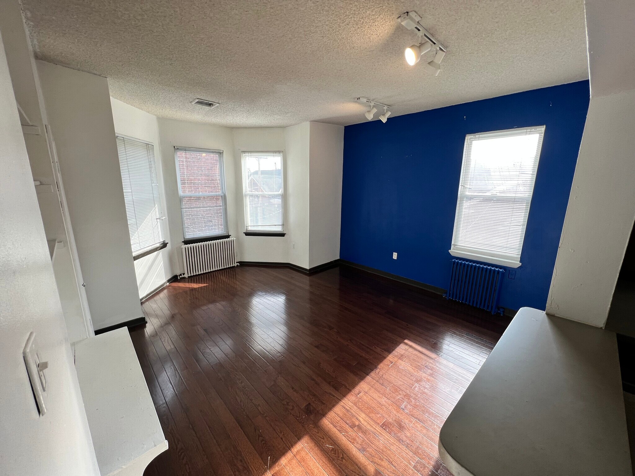 Building Photo - 845 N 23rd St