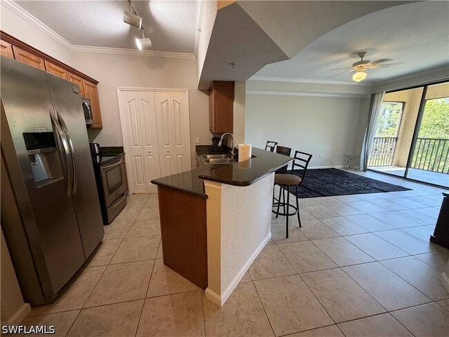 Building Photo - 12970 Positano Cir
