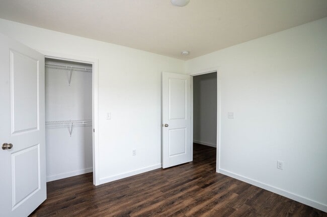 Building Photo - BRAND NEW 3 BEDROOM HOME WITH 3 CAR GARAGE...