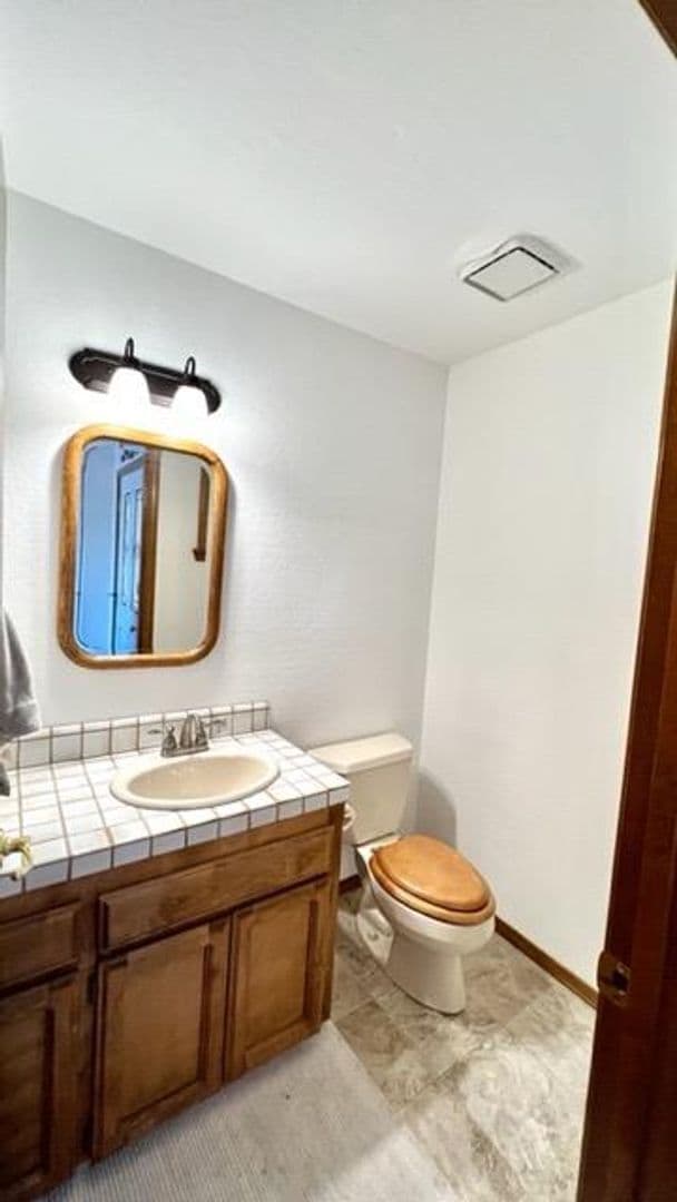 Building Photo - Lake Wildwood 3 Bedroom!