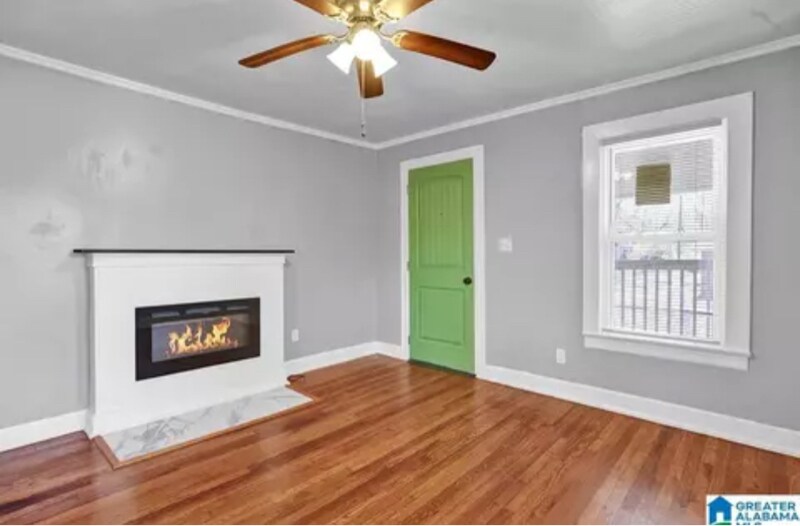 Building Photo - 915 9th St SW