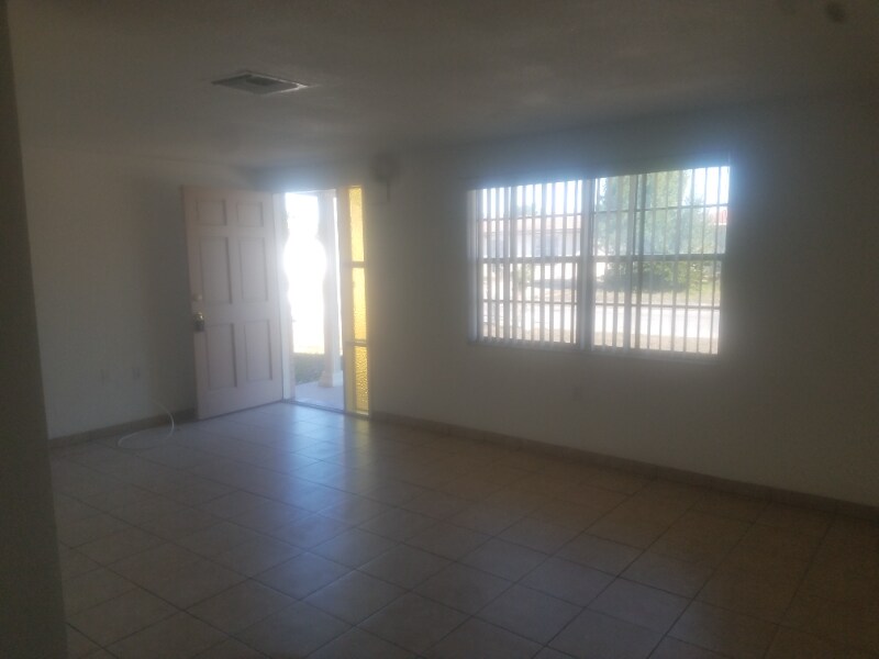 Building Photo - 4548 Belfast Dr