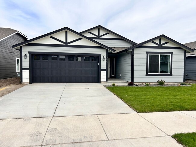 Building Photo - Stunning 3 Bed, 2 Bath Rancher in Spokane ...