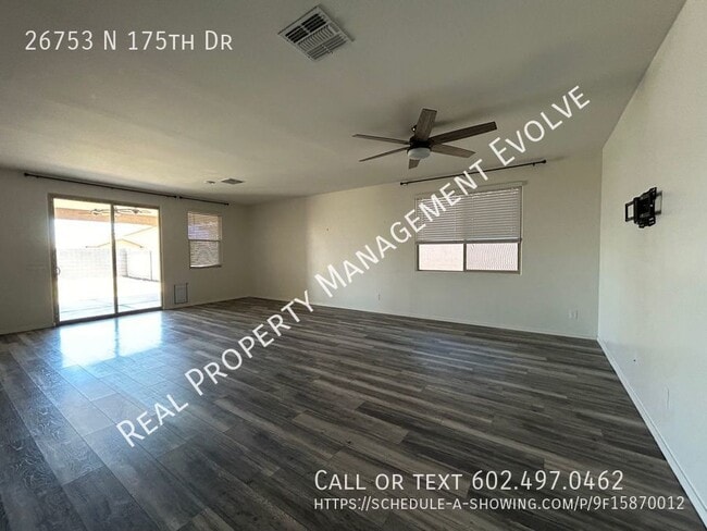 Building Photo - COME TOUR TODAY!