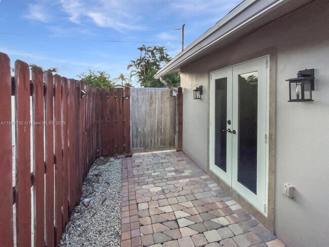 Building Photo - 22226 SW 65th Terrace