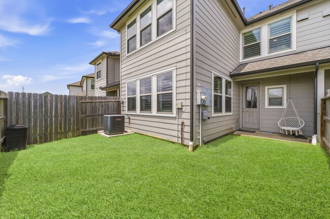 Building Photo - 5532 Evanston Ln