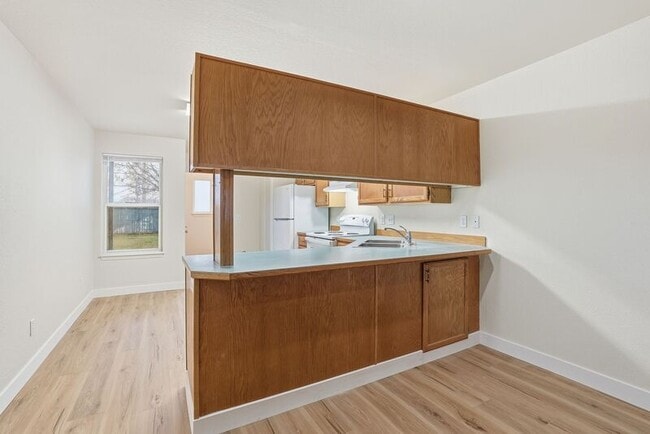 Building Photo - 3446 W Lilac Ct