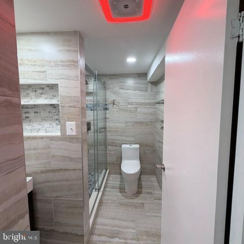 Building Photo - 14934 Lady Madonna Ct