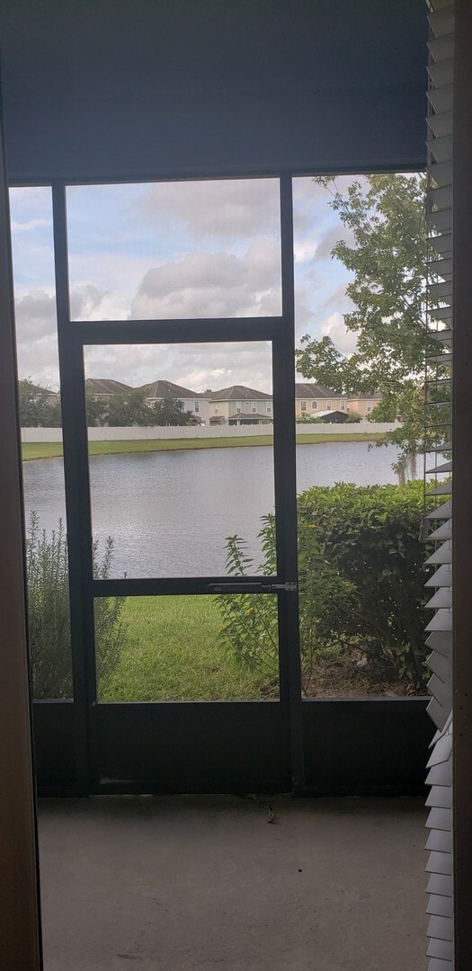 Building Photo - Updated 3 Bedroom Townhome in the Arbor Meadows Gated Community