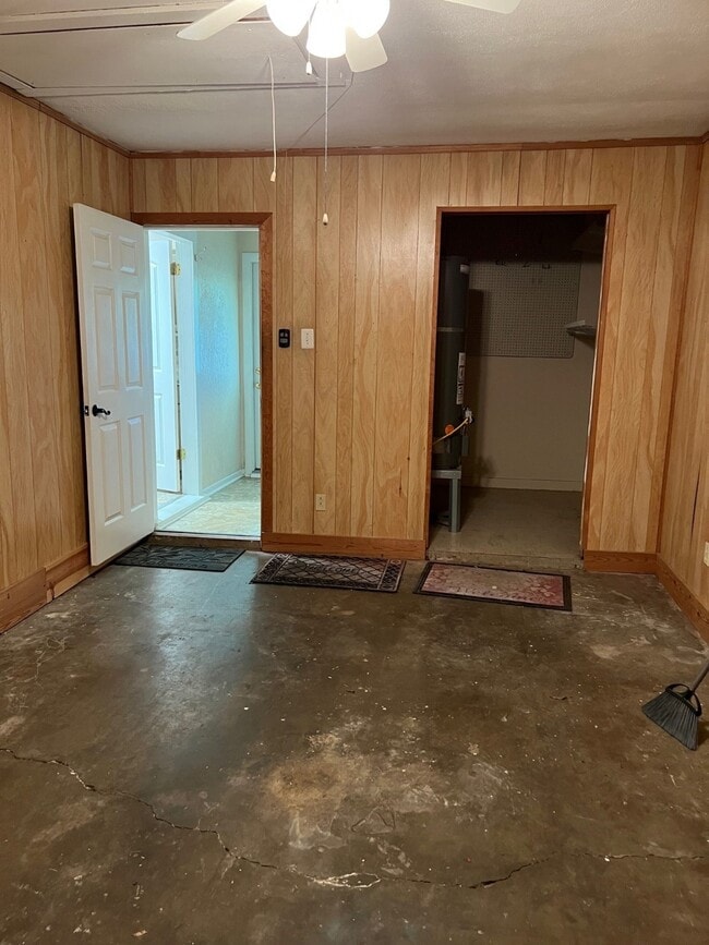 Building Photo - 110 Oleander St