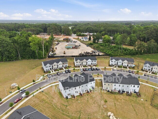 Building Photo - 2495 Tonoloway Dr