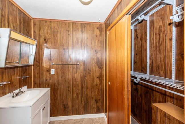 Building Photo - 2317 Piney Grove Church Rd