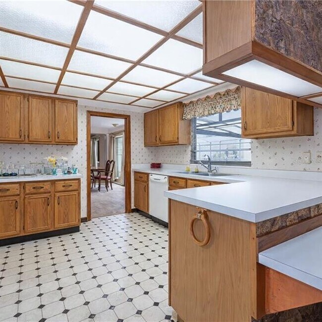 Building Photo - 114 Arrowhead Ln