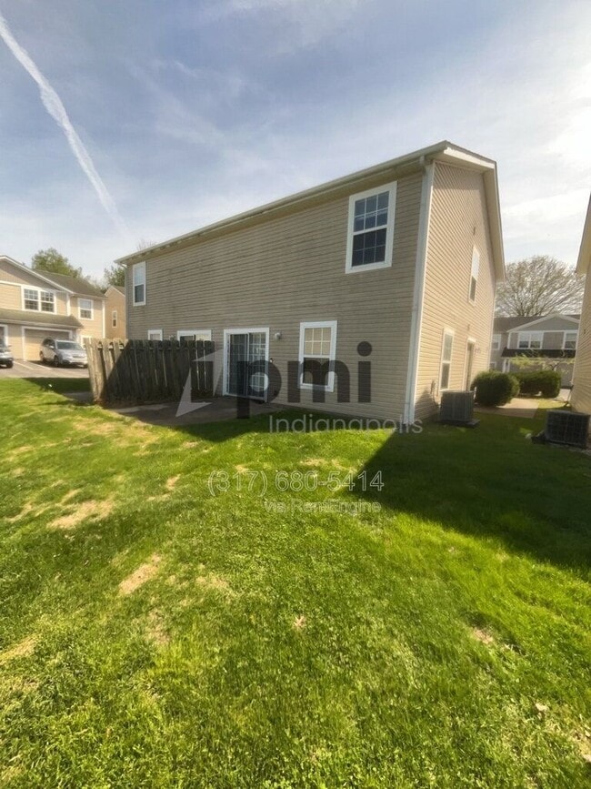 Building Photo - 2871 S Walnut Street Pike