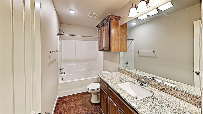 Building Photo - 4318 Stonehaven Dr