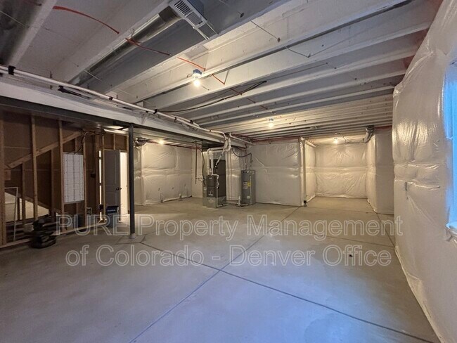 Building Photo - 933 S Eaton Park Way