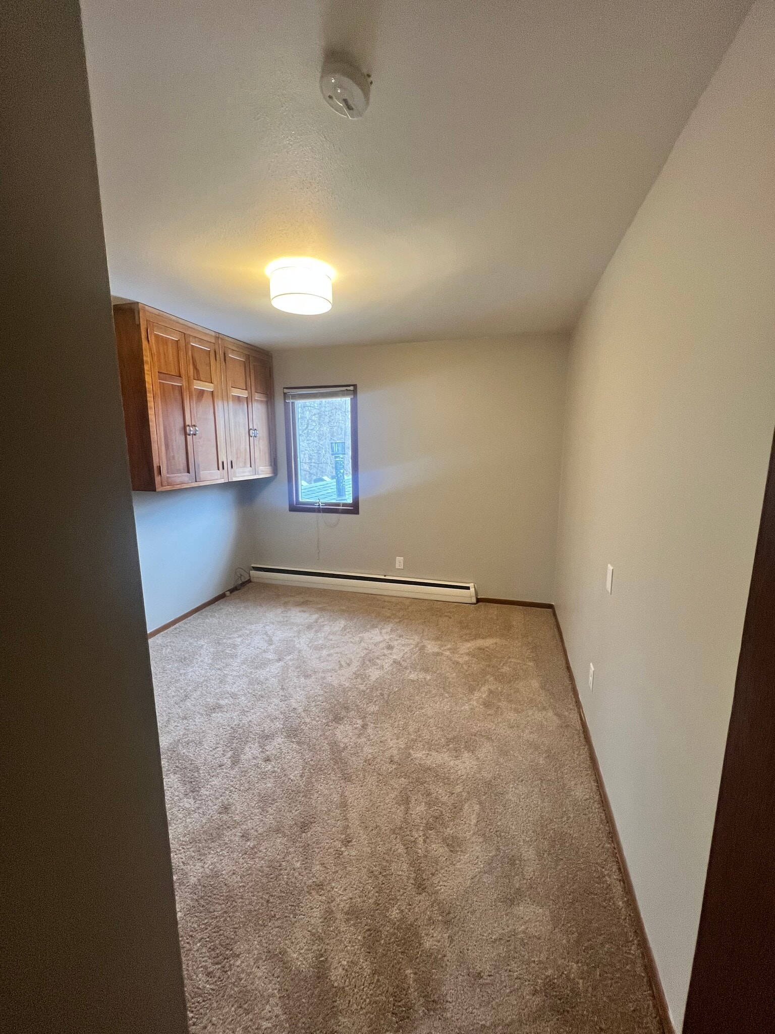 Building Photo - 987 County Road C2 W