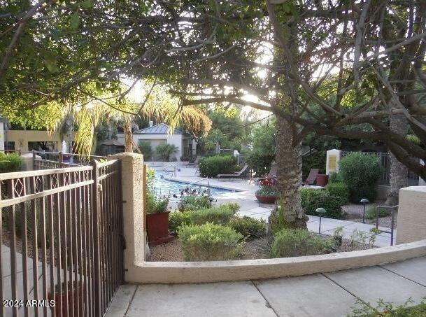 Building Photo - 11375 E Sahuaro Dr