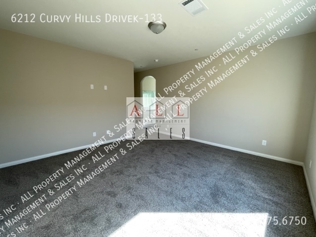 Building Photo - 6212 Curvy Hills Dr