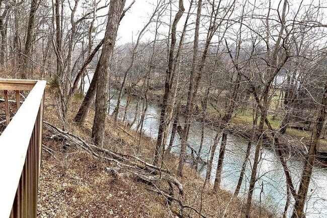 Building Photo - 3136 Brook Hill Dr