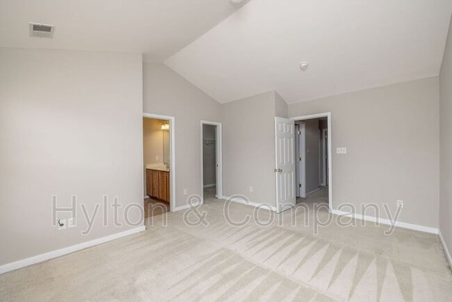 Building Photo - 907 Dominion Townes Ct