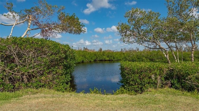 Building Photo - 618 Bird Bay Dr S