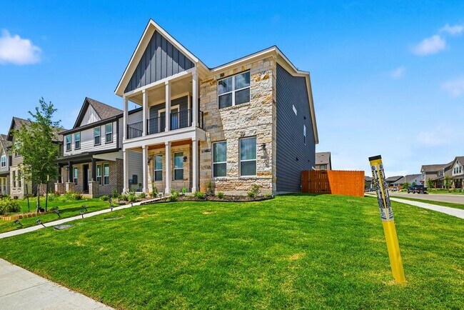 Building Photo - 245 Leeland Dr