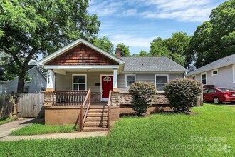 Building Photo - 1728 Merriman Ave