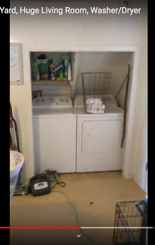 Building Photo - 360 N Pine St