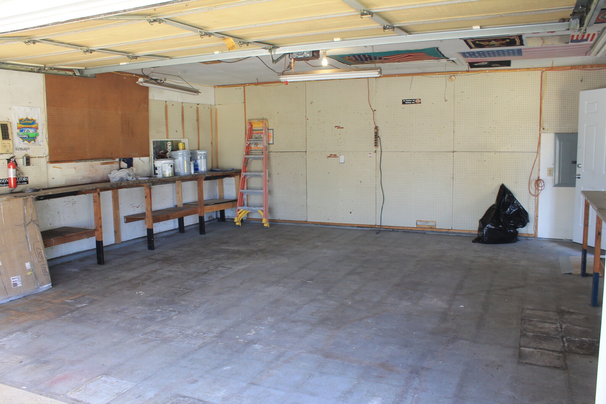 Building Photo - 4208 Arbor Dr