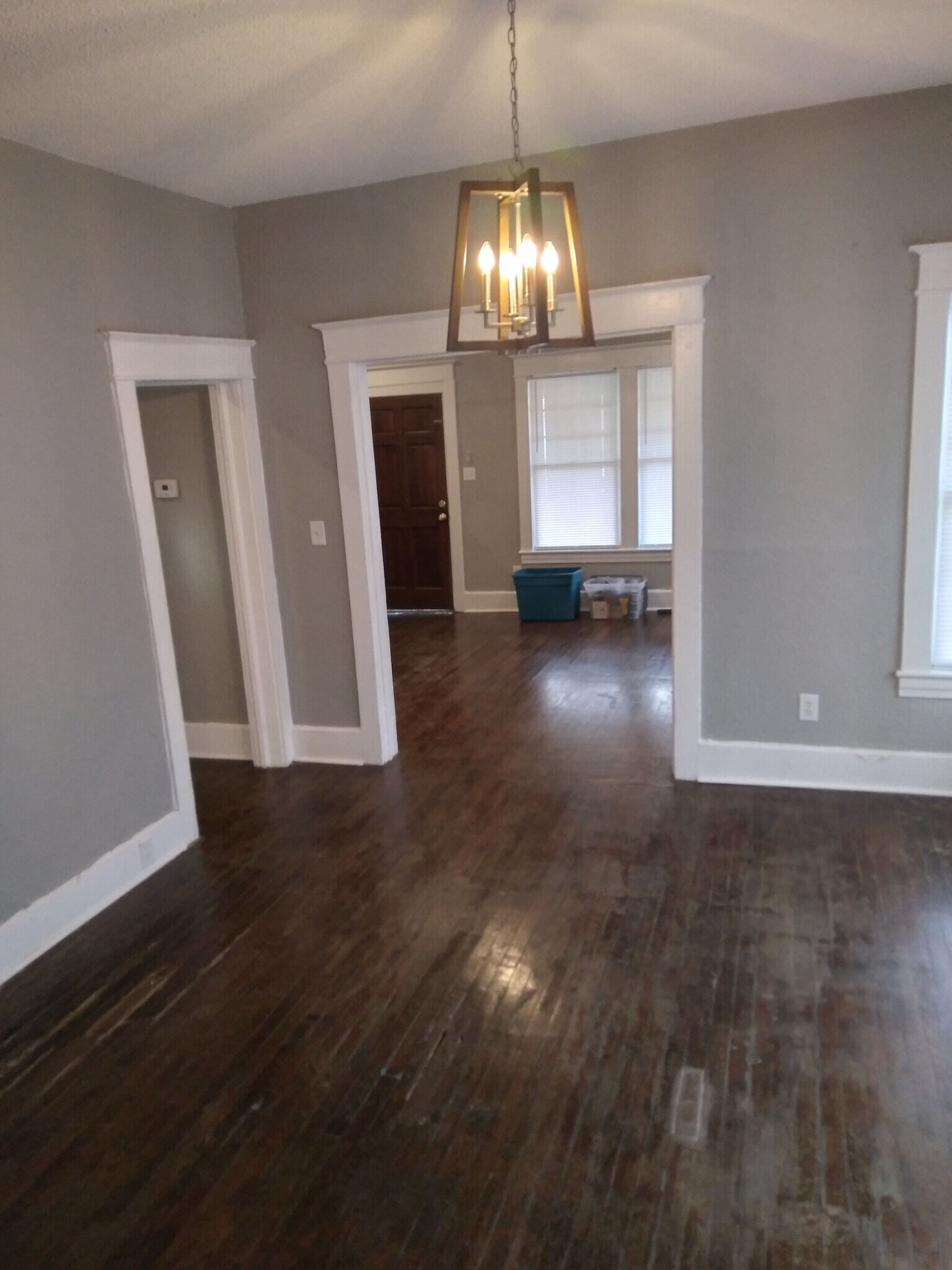 Building Photo - 416 Howell St