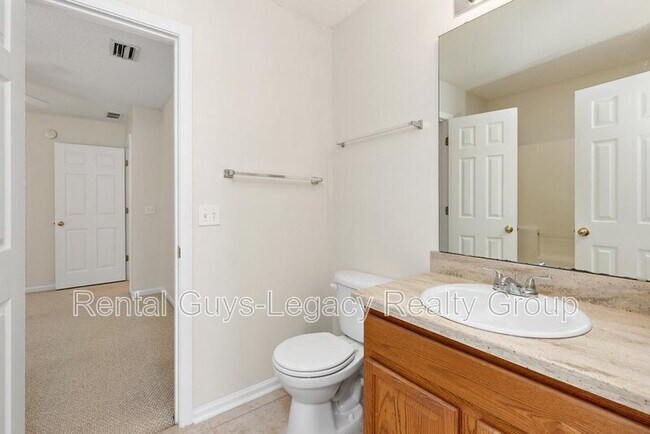 Building Photo - 300 Southern Branch Ln