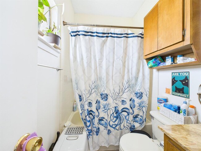 Building Photo - 3316 Guadalupe St