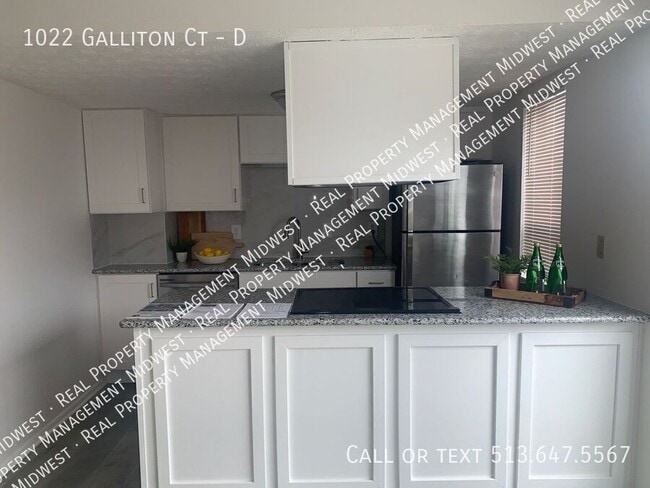 Building Photo - 1022 Galliton Ct