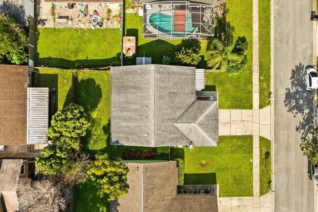 Building Photo - 8110 Canyon Oak Ln
