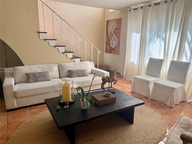 Building Photo - 6312 Alton Rd