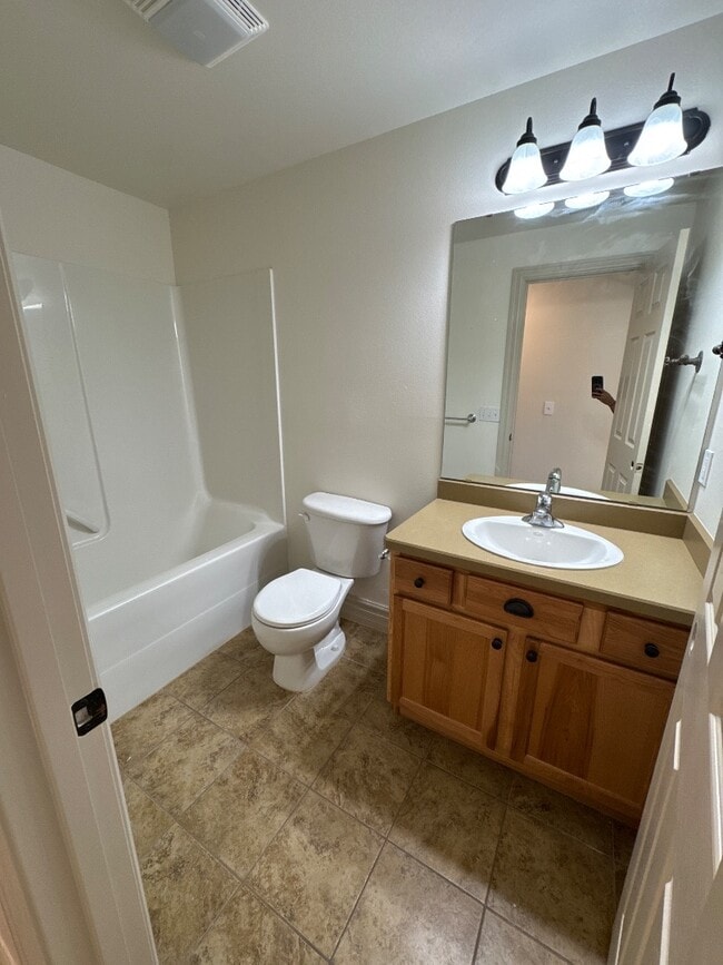 Building Photo - 4190 Blackpool Trail