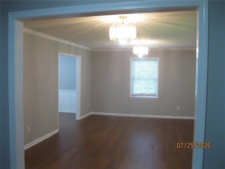Building Photo - 5159 Stratham Dr