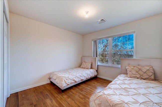 Building Photo - 3 Grand View Terrace