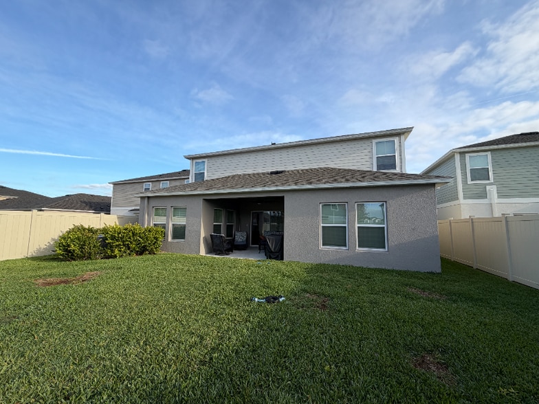 Building Photo - 12755 Canter Call Rd