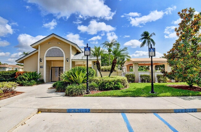 Building Photo - 203 Andover Ct